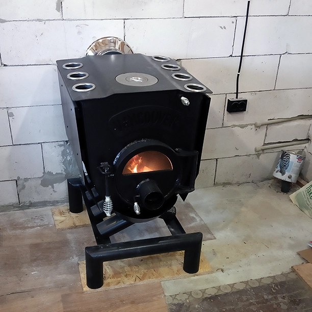 Піч Булер'ян з варильною поверхнею