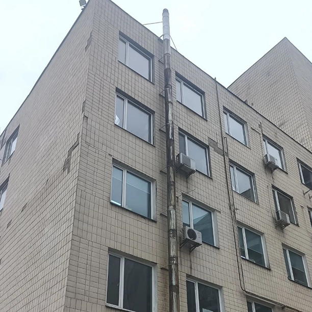 Демонтаж старого димоходу